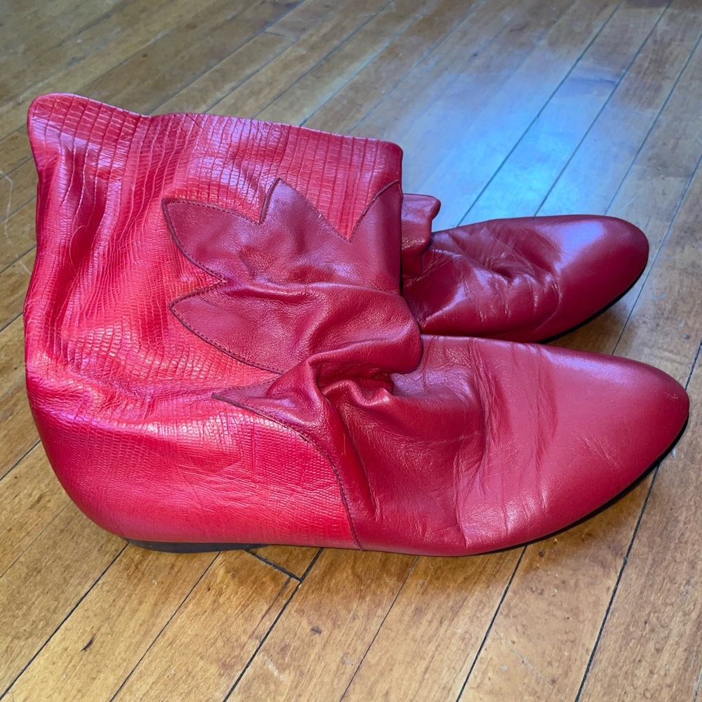 Vintage Red Leather Cowgirl Women's Boots - Picture 2 of 6